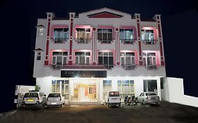 Hotel Aashirwad Katra